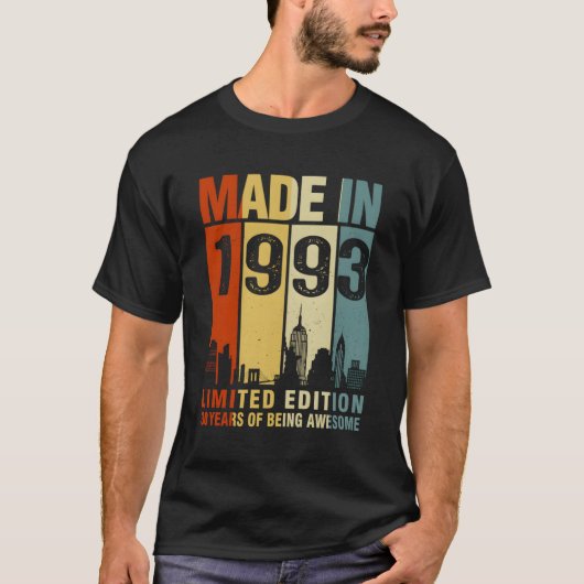 Gebildet 1993 30 Jahre Phantastisch T-Shirt (Vorderseite)