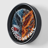 Gebildet fallen wir Brennende Flagge und Adler Uhr (Winkel)