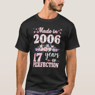 Gebildet im Jahr 2006 floral 17 Jahre alt 17 Jahre T-Shirt