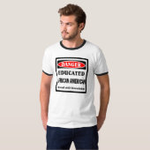 Gebildeter Afroamerikaner. T-Shirt (Vorne ganz)