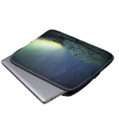 Gebirge | Aurora Borealis & Milky Way Alaska Laptopschutzhülle (Vorne Knopf)
