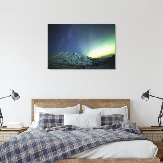 Gebirge | Aurora Borealis & Milky Way Alaska Leinwanddruck (Insitu (Schlafzimmer))