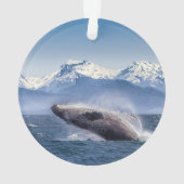 Gebirge | Breaching Whale Glacier Bay, Alaska Ornament (Rückseite)