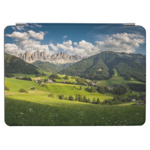 Gebirge   Funes Valley, Dolomiten, Italien iPad Air Hülle
