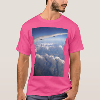 Gebirgskette von einem Flugzeug aus T-Shirt