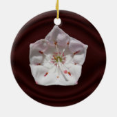 Gebirgslorbeer-Blume ~ Verzierung Keramik Ornament (Hinten)