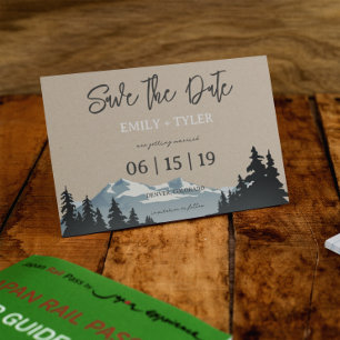 Gebirgswaldbäume Save the Date Ankündigungspostkarte