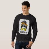 geblasene Softball G Ma Life Messy Bun Mother's Da Sweatshirt (Vorne ganz)