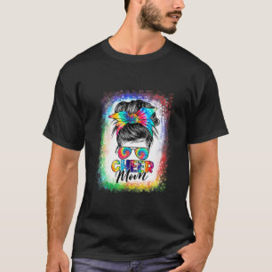gebleicht Cheer Mama Messy Bun Haare Sonnenbrille T-Shirt
