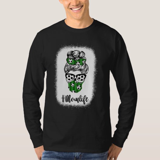 gebleicht Messy Bun Hair Tragen Fußball Sonnenbril T-Shirt (Vorderseite)