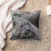 Gebohrter Schnee-Leopard CUB Kissen (Decke)
