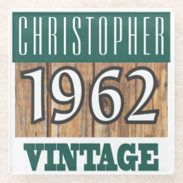 Geboren 1962. Name und Jahr auf einem Untersetzer 