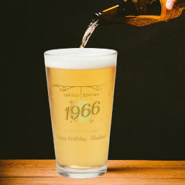 Geboren 1966 60. Geburtstagsparty trinkt Bier Glas