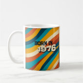 Geboren 1976 Persönliche Umarmung - 70er Groovy St Kaffeetasse (Links)