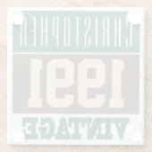 Geboren 1991 mit Christlichem Namen auf einer Glasuntersetzer (Rückseite)