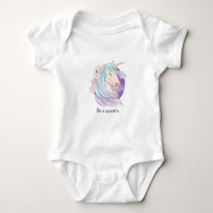 Geboren, ein einzigartiger Fanclub zu sein Baby Strampler
