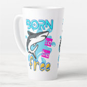 GEBOREN, FREI ZU SEIN MILCHTASSE (Linke Ecke)