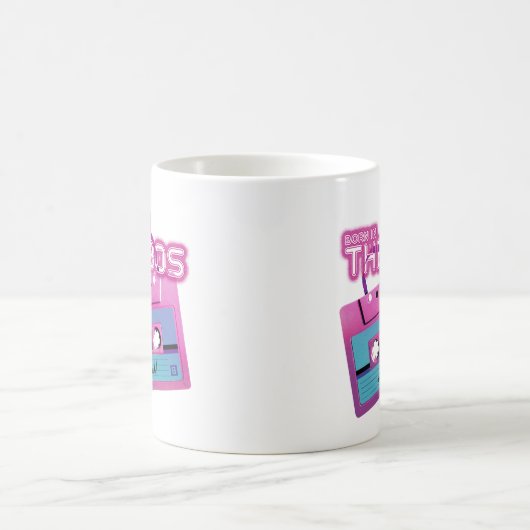 Geboren im 80er und im Wandband mit dem Stolz Kaffeetasse (Mittel)