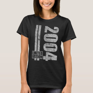 Geboren im Jahr 2004 Geburtstag für Männer T-Shirt