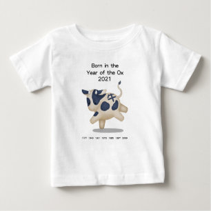 Geboren im Jahr des Ochs 2021 Zodiac-Zeichen Niedl Baby T-shirt