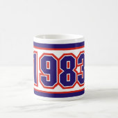 Geboren im Jahre 1983 Kaffeetasse (Mittel)