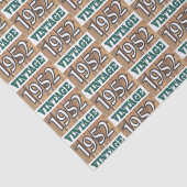 Geboren in 1952 Gewebepapier Seidenpapier (Detail)