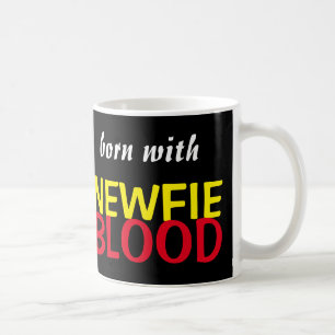 Geboren mit der Newfie Blut-Tasse Kaffeetasse