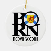 GEBOREN Nova Scotia Keramik Ornament (Vorne)