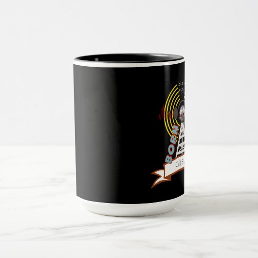 Geboren, Tasse (Zentrum)