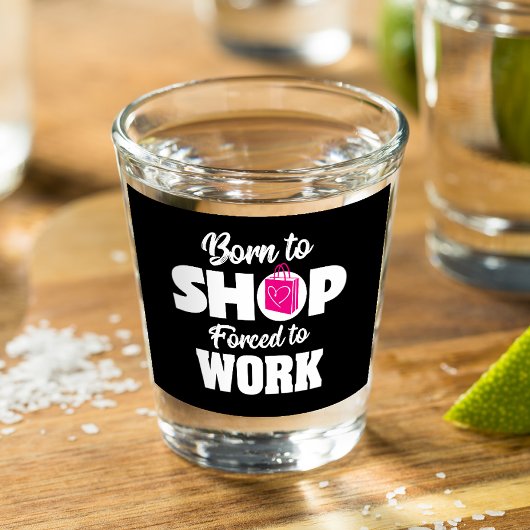 Geboren zu erwerben Zwangsarbeit Schnapsglas