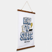 Geboren zum Skate Wandteppich Mit Holzrahmen (Gewinkelt)