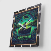 Geboren zur Jagd in der Morgengrauen Quadratische Wanduhr (Winkel)