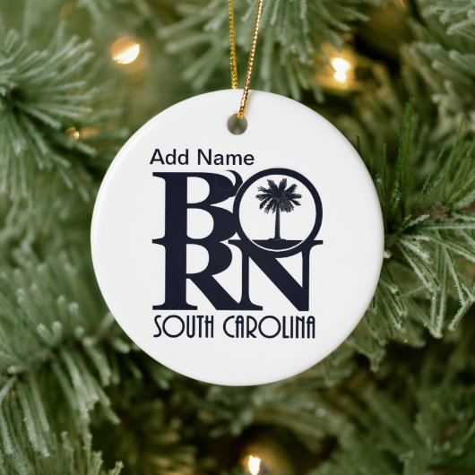 GEBORENER South Carolina-Zoll (blauer Text) Keramik Ornament (Baum)