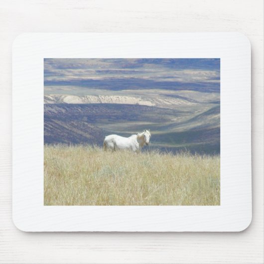 Geborenes freies wildes Mustang-Pferd Mousepad (Vorne)