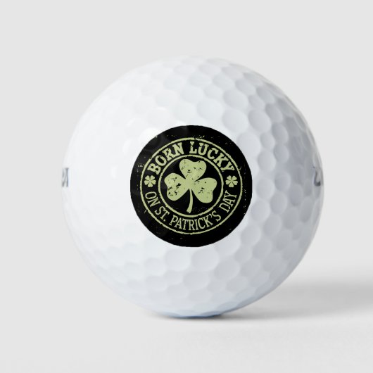 Geborenes Glück am St. Patrick's Day Golfball (Vorderseite)