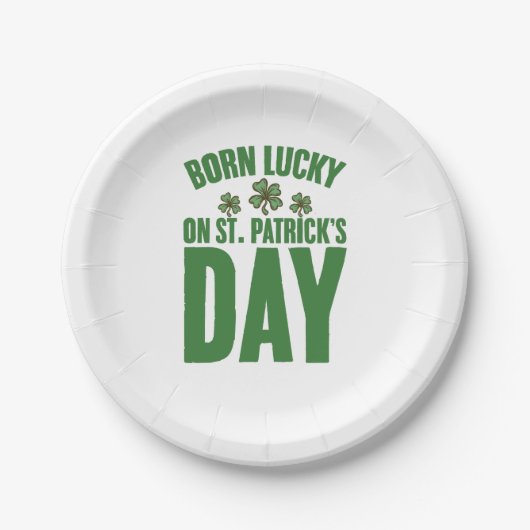 Geborenes Glück am St. Patrick's Day Pappteller (Vorderseite)