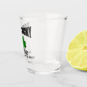 geborenes glückliches irisches Kleeblatt des St. Schnapsglas (Rechts)