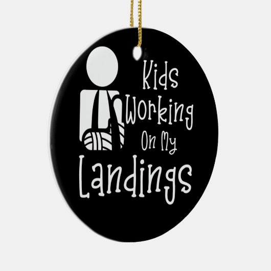 gebrochene Arme Kinder werden immer noch gut an La Keramik Ornament (Rechts)