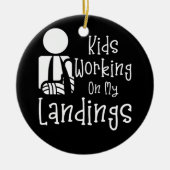 gebrochene Arme Kinder werden immer noch gut an La Keramik Ornament (Vorne)