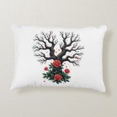 Gebrochene Bäume und miteinander verflochtene Rose Dekokissen (Rückseite)