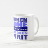 gebrochener T - Shirt Kaffeetasse (VorderseiteRechts)