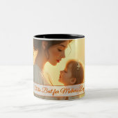 Gebt die mütterliche Liebe in blühendem Licht Zweifarbige Tasse (Mittel)