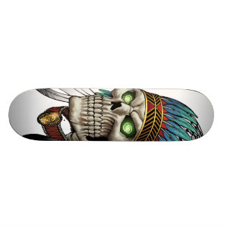 Gebürtiger Ureinwohner-Stammes- gotischer Schädel Skateboard