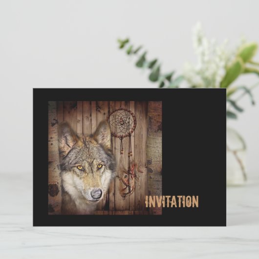 Gebürtiger Ureinwohnerwolf des Westerntraumfängers Einladung (Stehend Vorderseite)