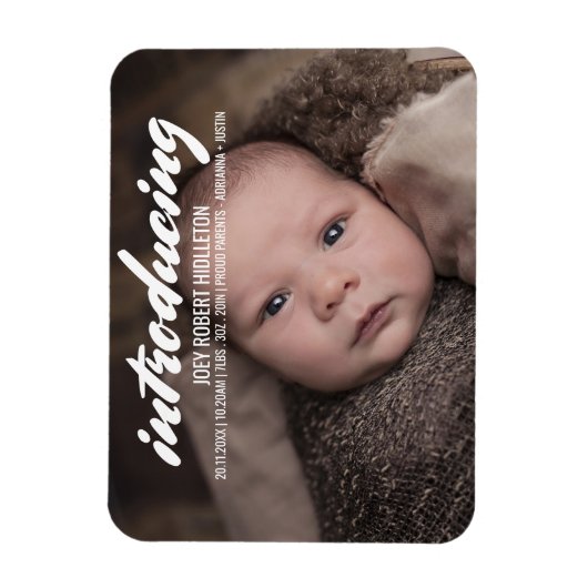 Geburtsankündigung Moderne Typografie Magnet (Vertikal)