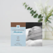 GEBURTSANKÜNDIGUNG: Monogramm1 - Junge Ankündigungspostkarte (Stehend Vorderseite)