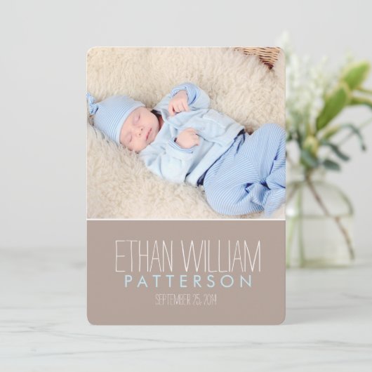 Geburtsankündigung von Sweet & Modern Baby Boy Ankündigung (Stehend Vorderseite)