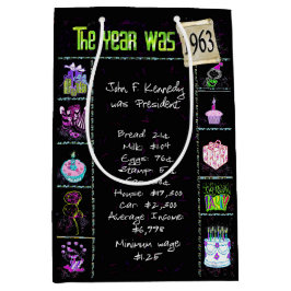 Geburtsjahr 1963 Fun Trivia auf schwarz Mittlere Geschenktüte