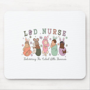 Geburtskrankenschwester bringt das süßeste Kleine  Mousepad