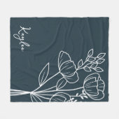 Geburtsmonat Blume, August Kalligraphie Name Fleecedecke (Vorderseite (Horizontal))
